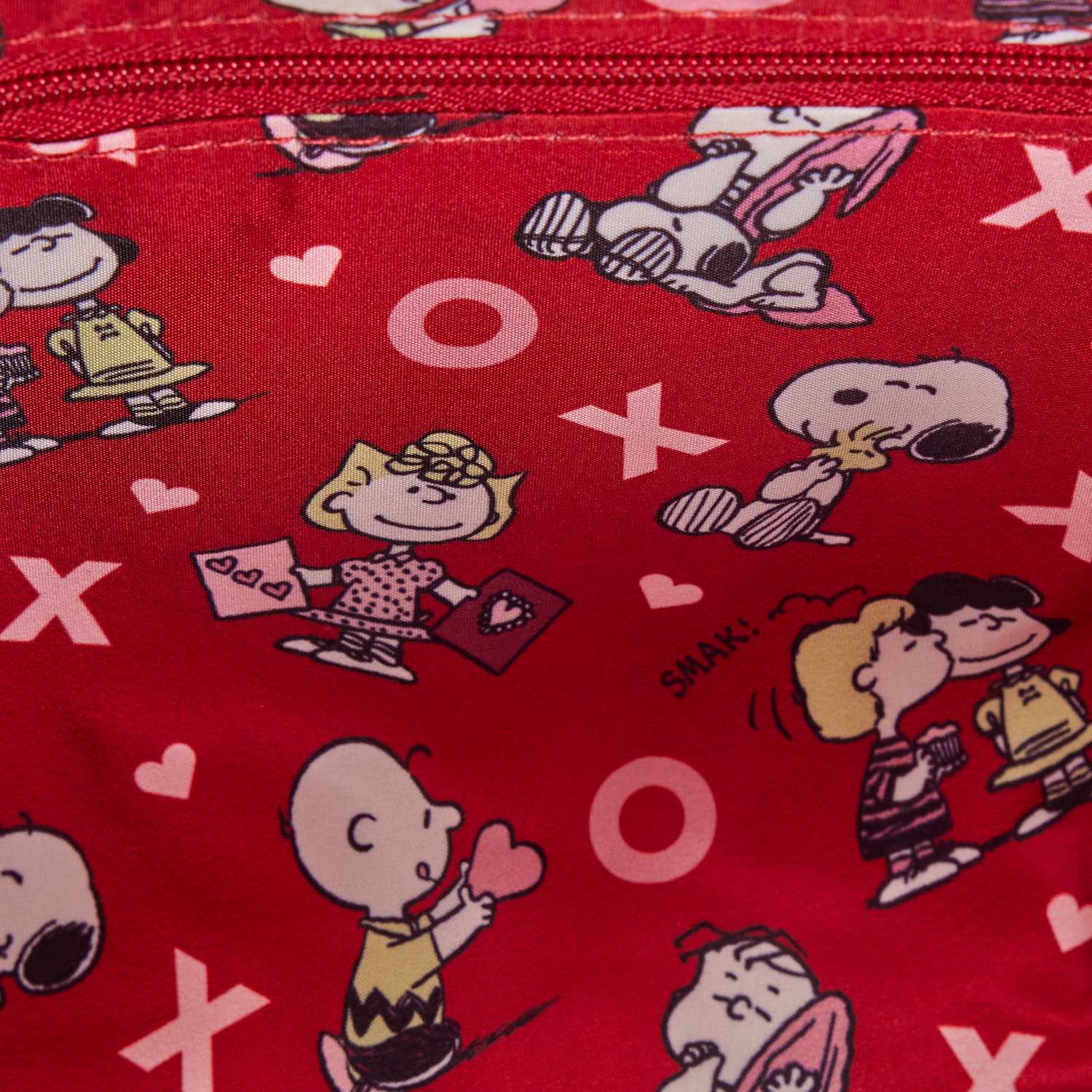 Peanuts Xo Charm Crossbody Bag - Loungefly - 15th December