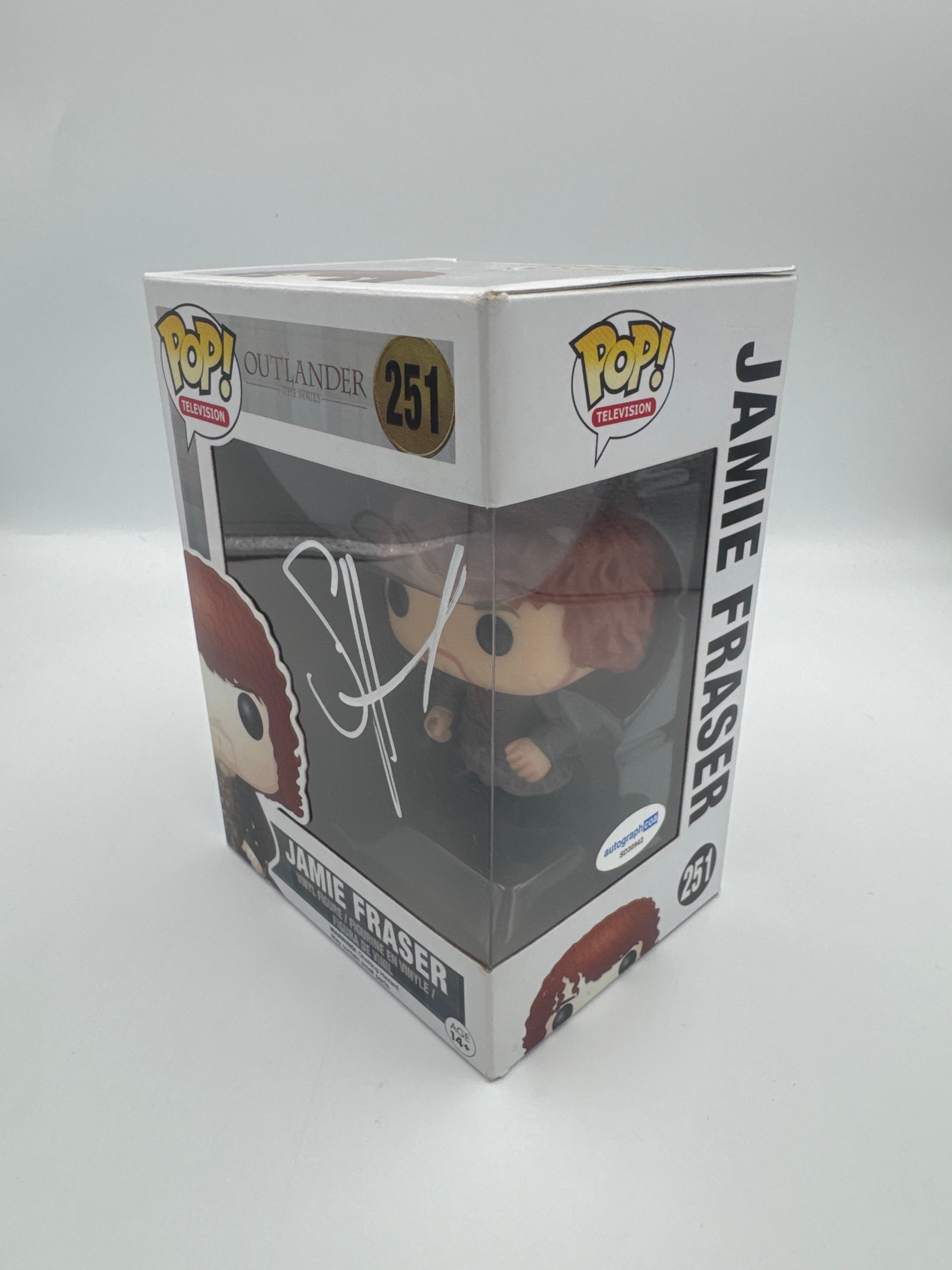 Jamie Fraser - #251 - Funko Pop! - TV - Outlander The Series - Signed By Sam Hueghan - Certified Autographcoa