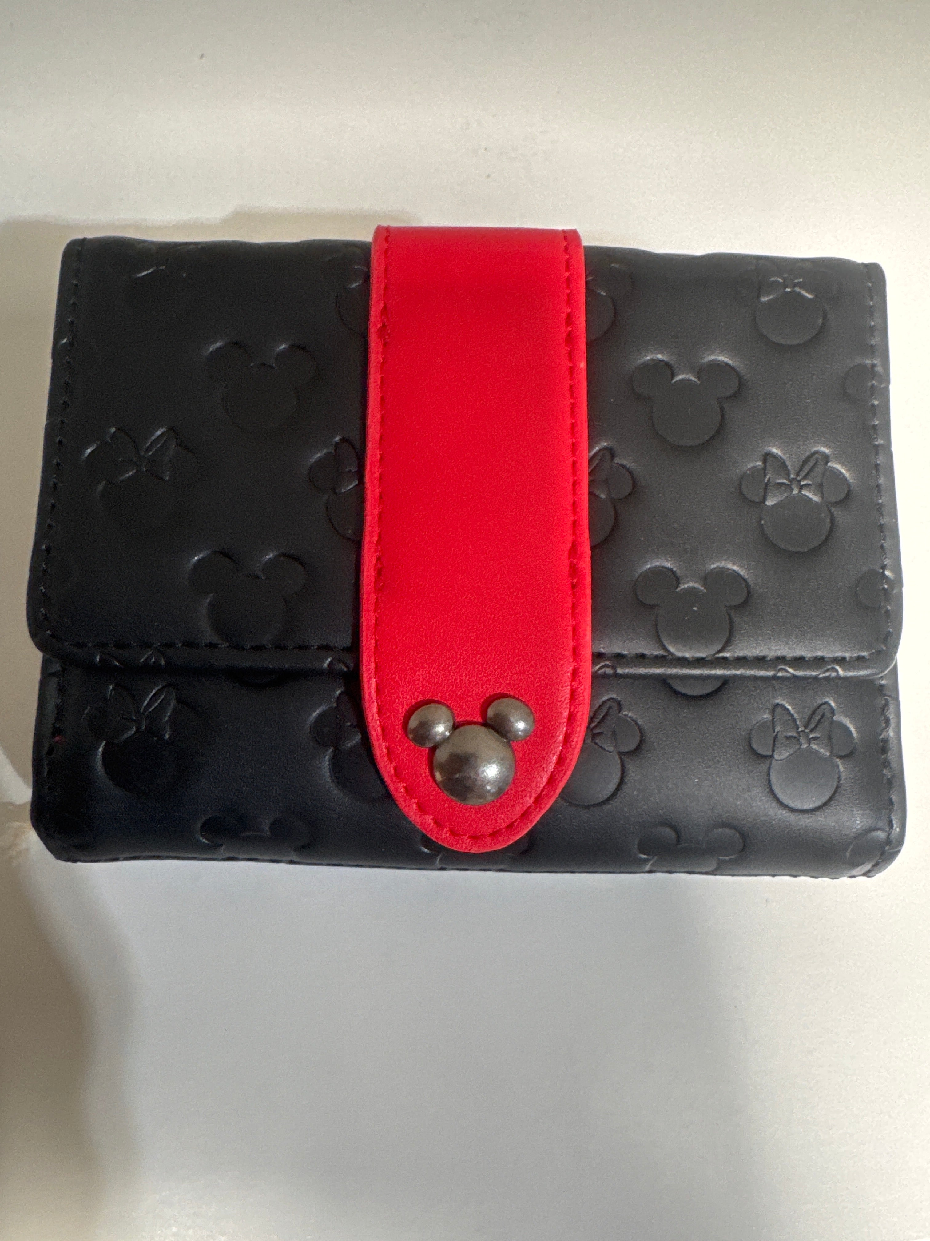 Disney Mickey Mouse Minnie Mouse Puff Embossed Wallet - Loungefly
