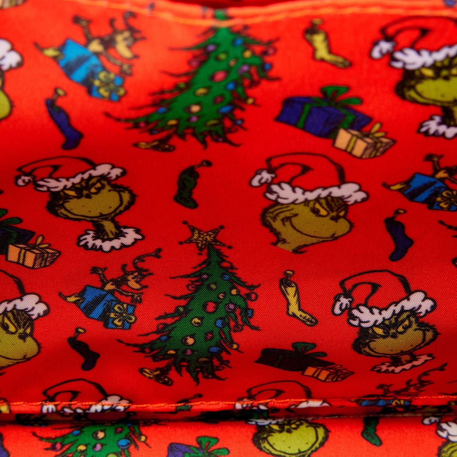 Dr Seuss Grinch Holiday Crossbody – Loungefly
