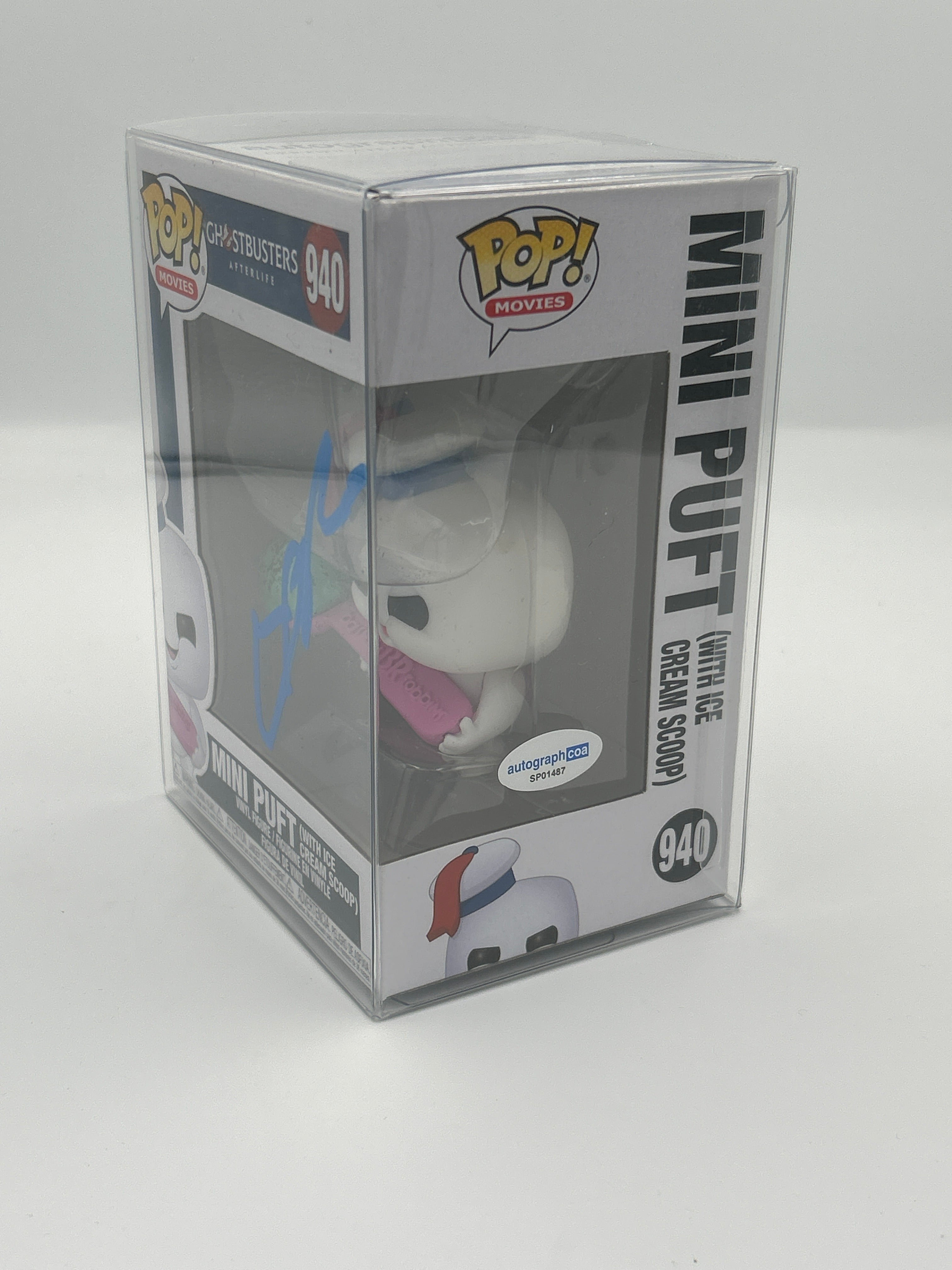 Mini Puft With Ice Cream Scoop - #940 - Funko Pop! - Movies - Ghostbusters - Signed by Jason Reitman - Certified Pop!