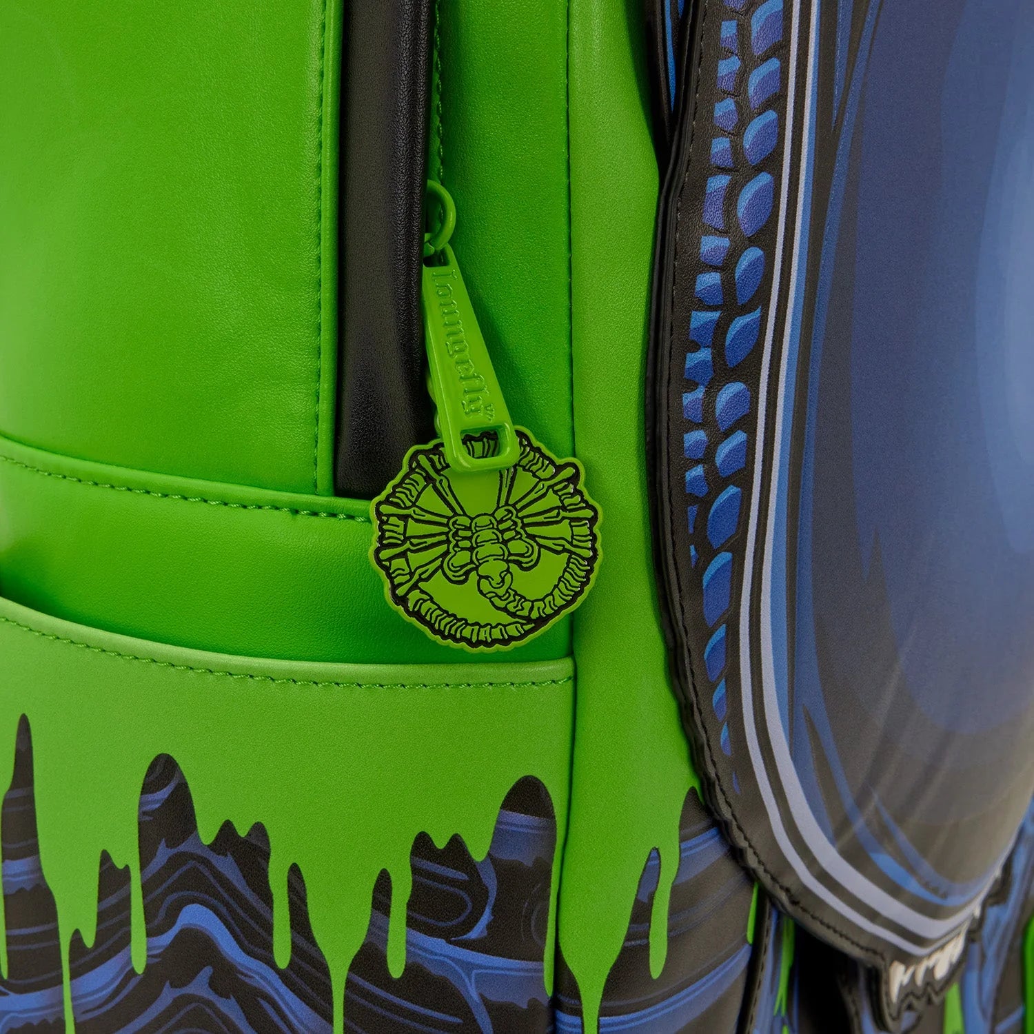Alien Xenomorph Full-Size Backpack - Loungefly